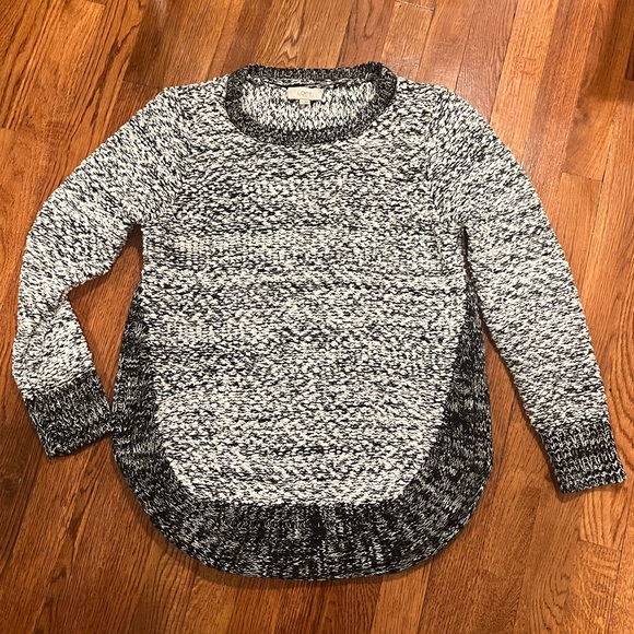 LOFT Black & White Sweater - Picture 1 of 5